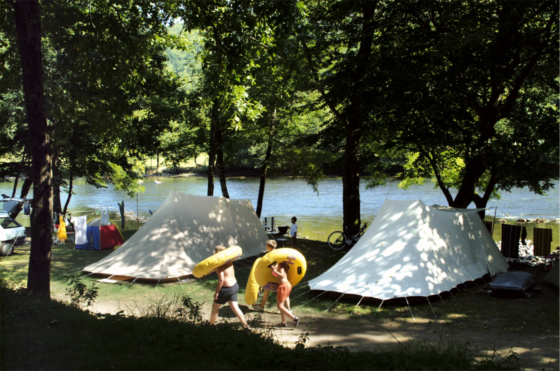 Camping Le Vaurette in Monceaux-sur-Dordogne — Foto 3