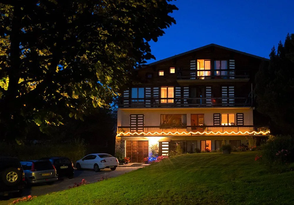 Camping Les Arolles — Chamonix-Mont-Blanc