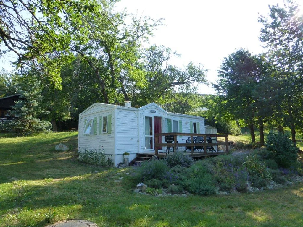 Camping Les Cariamas in Châteauroux-les-Alpes — Foto 2
