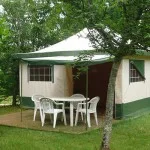 Camping Les Charmes in Saint-André-d'Allas — Foto 4