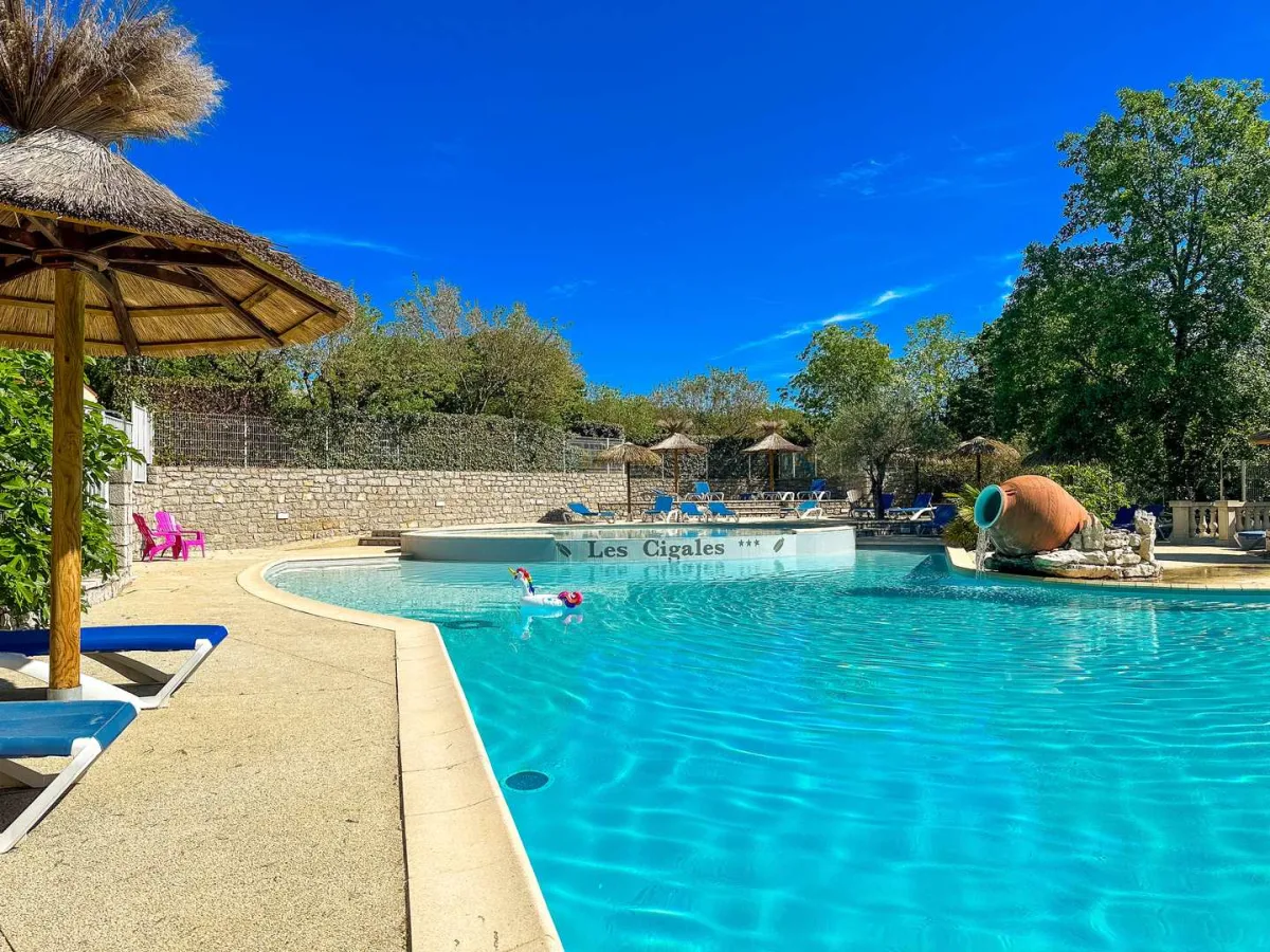 Camping Les Cigales — Berrias-Et-Casteljau