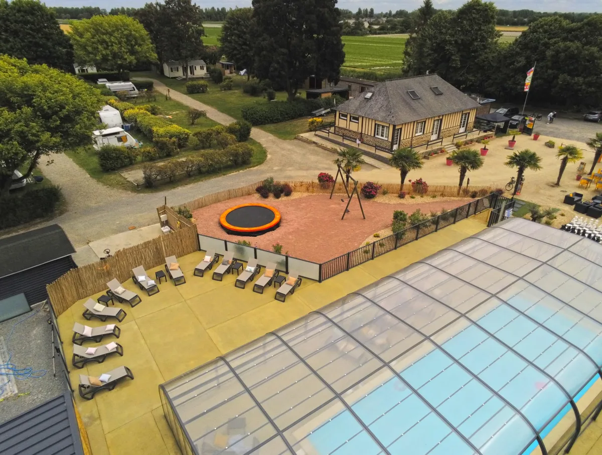 Camping Les Couesnons in Roz-sur-Couesnon