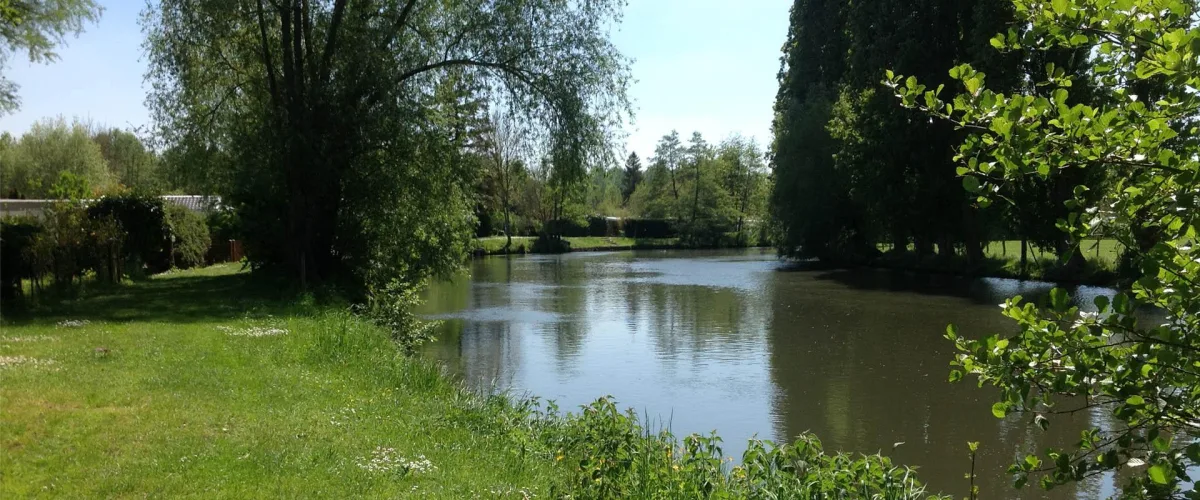 Camping Les Îles in Oulins