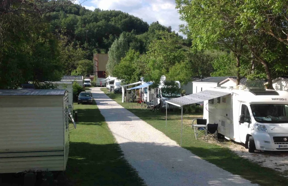 Camping Les Lavandes in Castellane