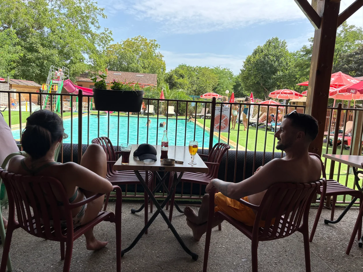 Camping Les Mijeannes in Rieux-de-Pelleport — Foto 3