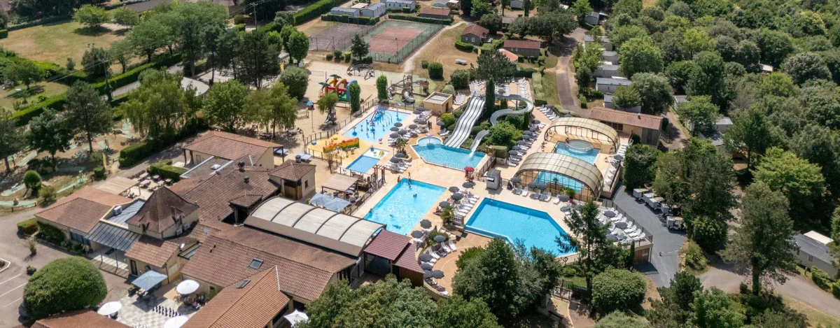 Camping Les Péneyrals — Saint-Crépin-Et-Carlucet