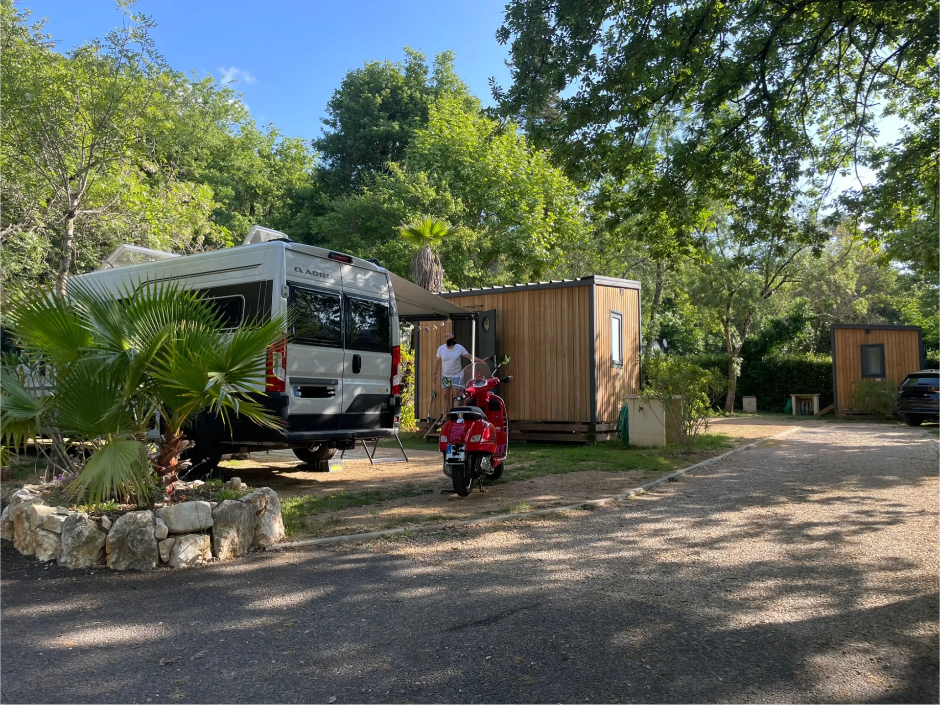 Camping Les Pinèdes à La Colle-sur-Loup — photo 24