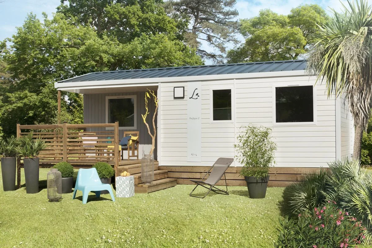 Camping Les Pinèdes in La Colle-sur-Loup — Foto 4