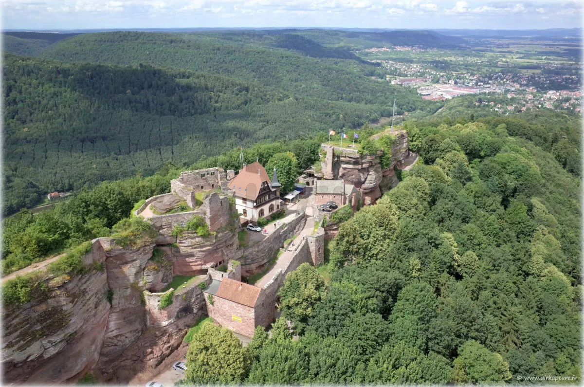 Camping Les Portes D'Alsace — Saverne