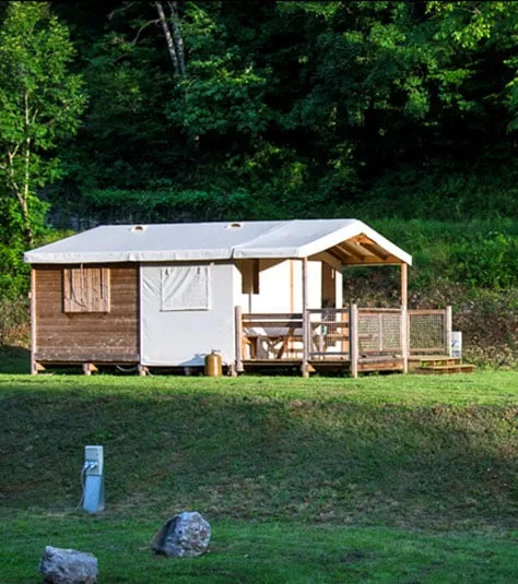 Camping Les Prades — Mostuéjouls