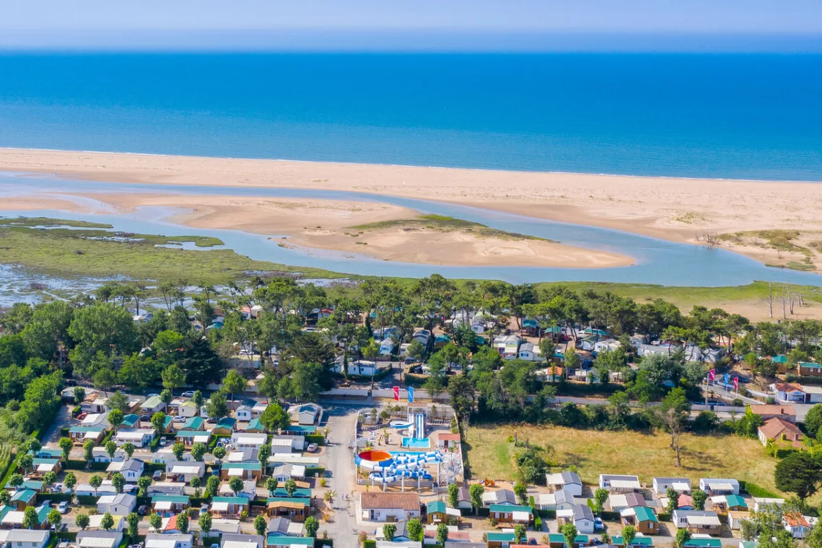 Camping Les Prises in La Tranche-sur-Mer