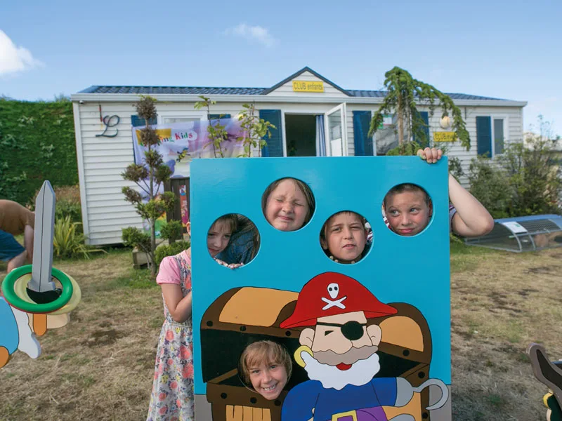 Camping Capfun 5 étoiles Les Vikings in Saint-Jean-de-la-Rivière — foto 12
