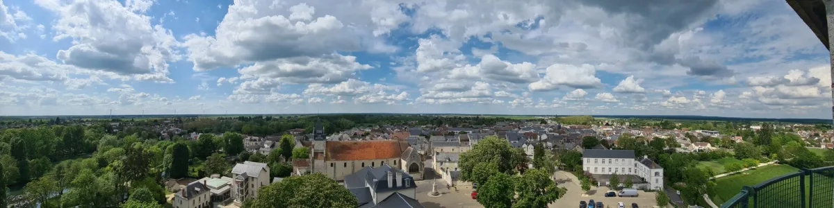 Camping Municipal De Mehun Sur Yèvre