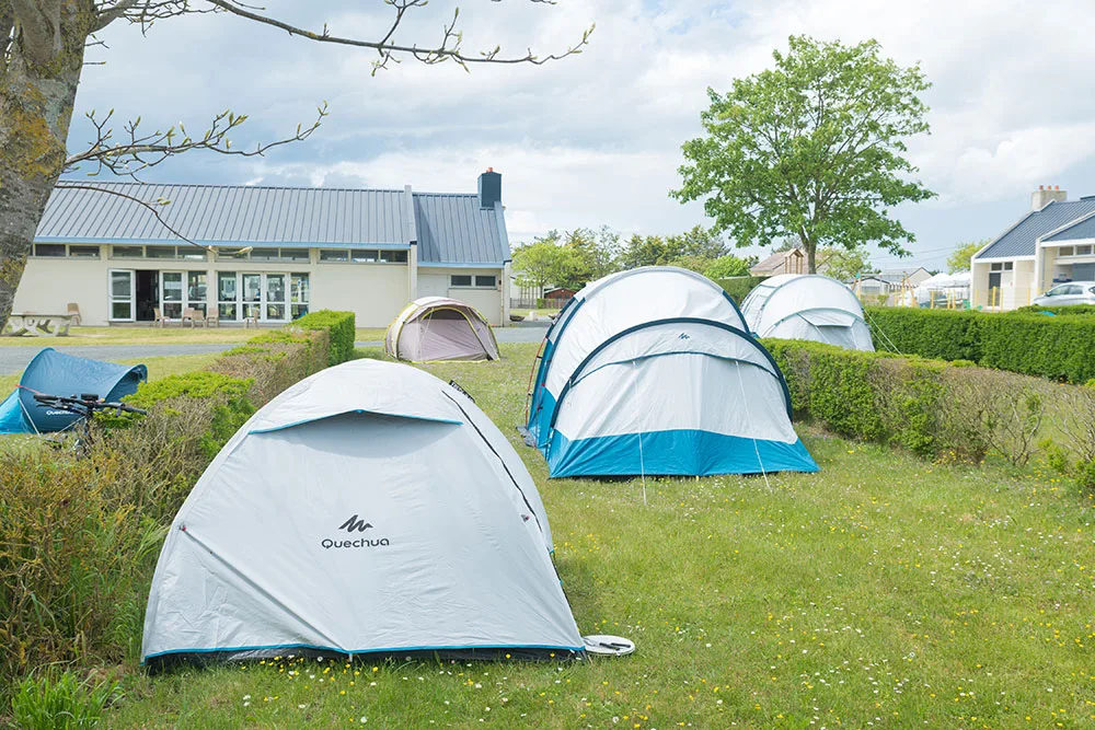 Camping Municipal Du Sud in Hauteville-sur-Mer