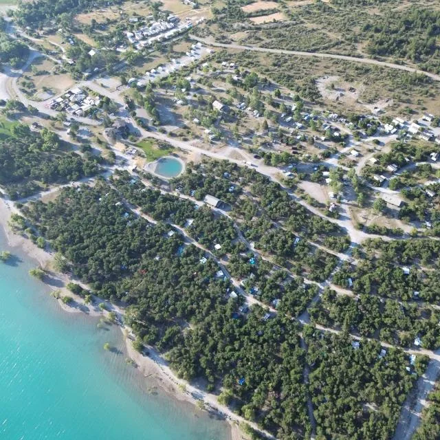 Camping Municipal La Garenne in Crots