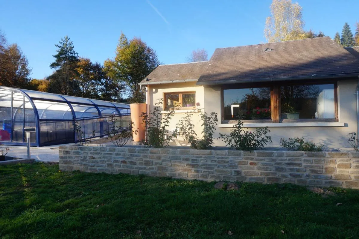 Camping Nature Et Vézère in Peyrissac