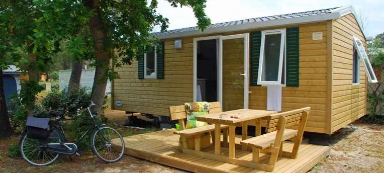 Camping naturiste La Genèse (affilié FFN) in Méjannes-le-Clap — Foto 3