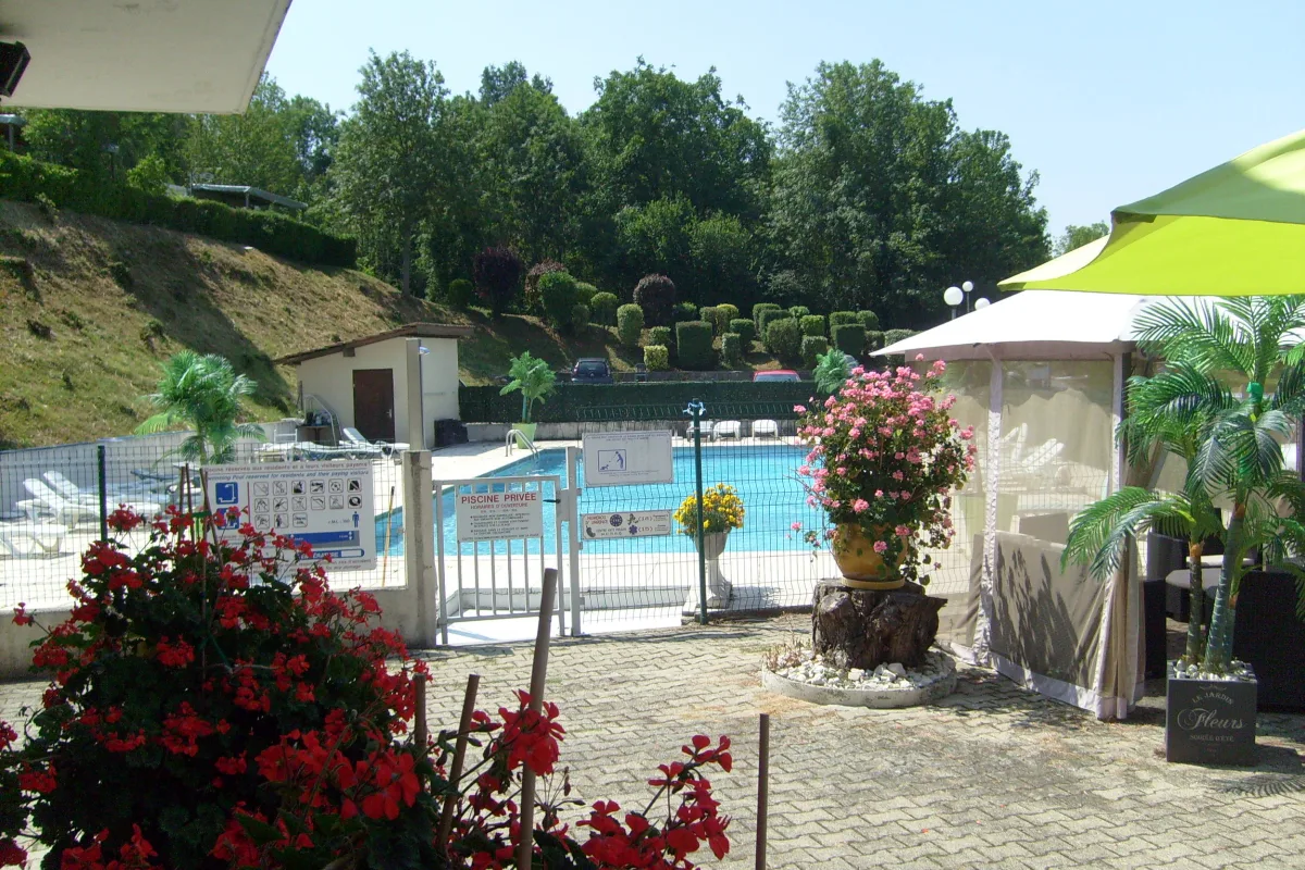 Camping Sans Souci in Montferrat