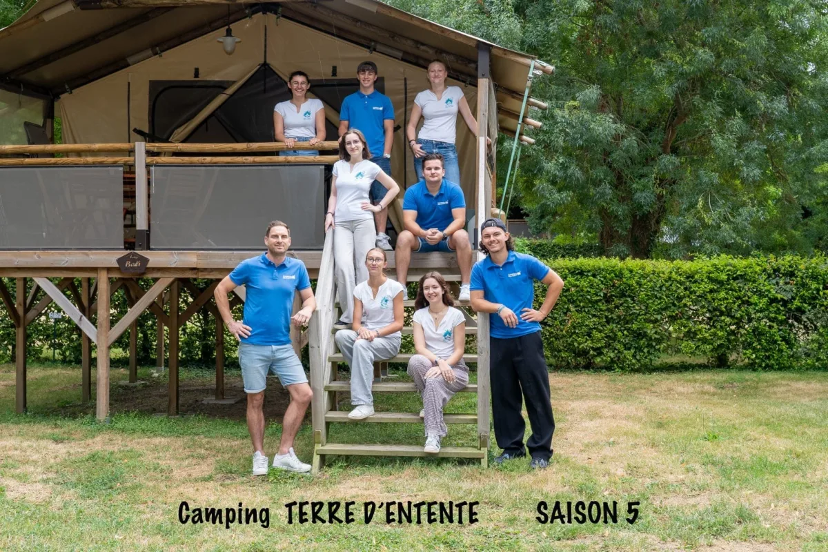 Camping Terre D'Entente — Saint-Martin-De-La-Place