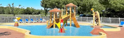 Camping Antioche in Le Bois-Plage-en-Ré