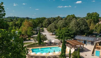 Camping Beau Rivage in Navarrenx