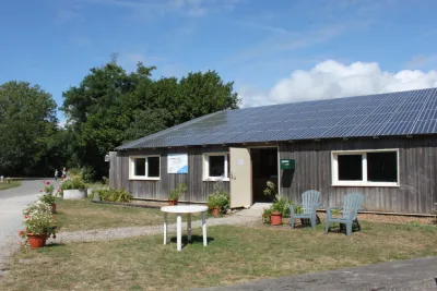 Camping Château De Bélon in Riec-sur-Belon