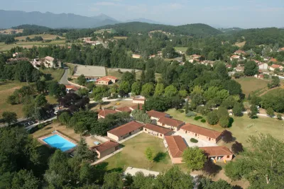 Camping Complexe Touristique De La Justale in Mane