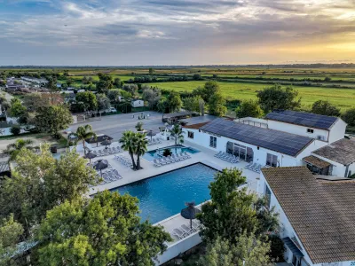 Camping Crin Blanc à Arles