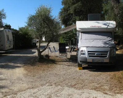 Camping De Fondespierre in Castries