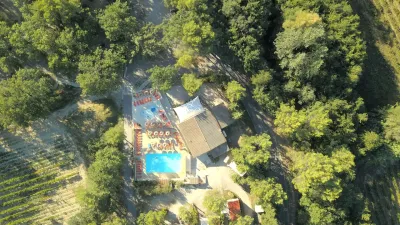 Camping De L'Ayguette in Faucon