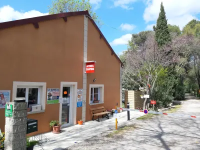 Camping De La Chapelette in Saint-Martin-de-Crau