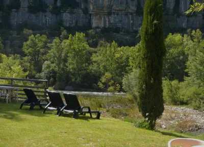 Camping De La Falaise in Balazuc