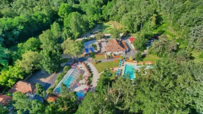 Camping De La Pélonie in Saint-Antoine-d'Auberoche