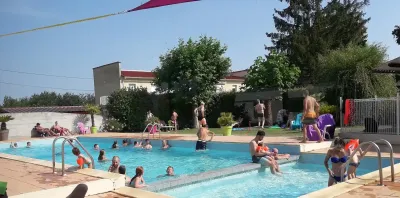 Camping Des Nations in Clonas-sur-Varèze