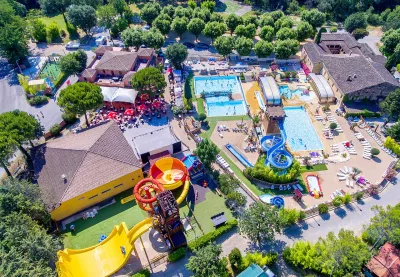 Camping Domaine Des Fumades in Allègre-les-Fumades