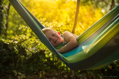 Camping Domaine La Garenne in Saint-Avit