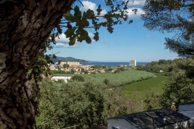 Camping Du Grand Batailler in Bormes-les-Mimosas