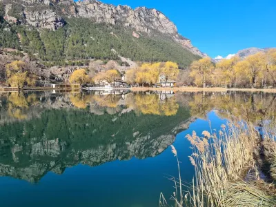 Camping Du Lac in La Roche-de-Rame