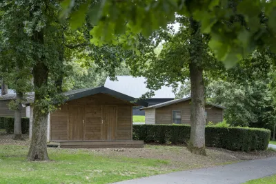 Camping Du Parc D'Olhain in Maisnil-Lès-Ruitz