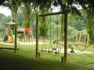 Camping Du Renard in Queaux