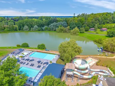 Camping Grand Cerf in Gimouille