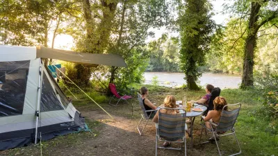 Camping Huttopia Beaulieu Sur Dordogne