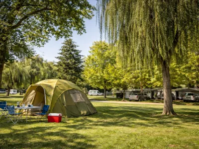 Camping L'Oasis Des Dombes in Ambérieux-en-Dombes