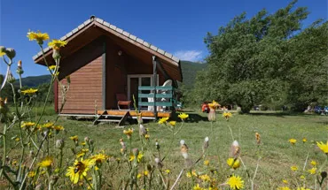 Camping La Cabane in Saint-Crépin
