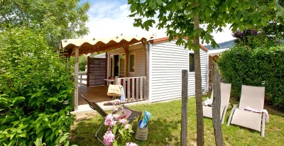 Camping La Colombière in Neydens