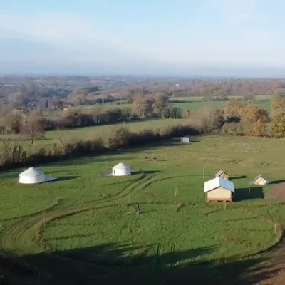Camping La Croisée Des Chemins in Cerisy-la-Forêt