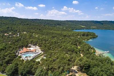 Camping La Farigoulette in Saint-Laurent-du-Verdon