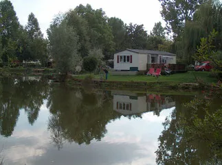 Camping La ferme de Bouzencourt in Le Hamel