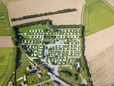 Camping La Ferme De La Hêtraie in Bec-de-Mortagne