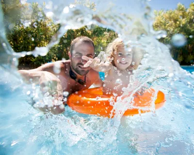 Camping La Grand'Métairie in Saint-Hilaire-la-Forêt
